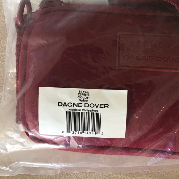 Dagne Dover Bold Red Crossbody Bag - Picture 13 of 13